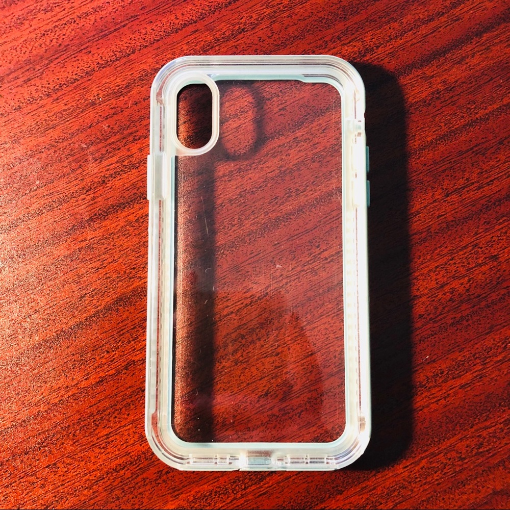 LIFEPROOF iPhone X case